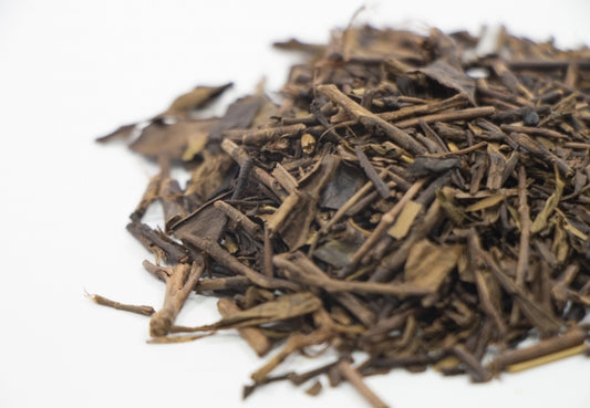 三年番茶の驚くべき魅力|健康にいいと話題の美味しい飲み方